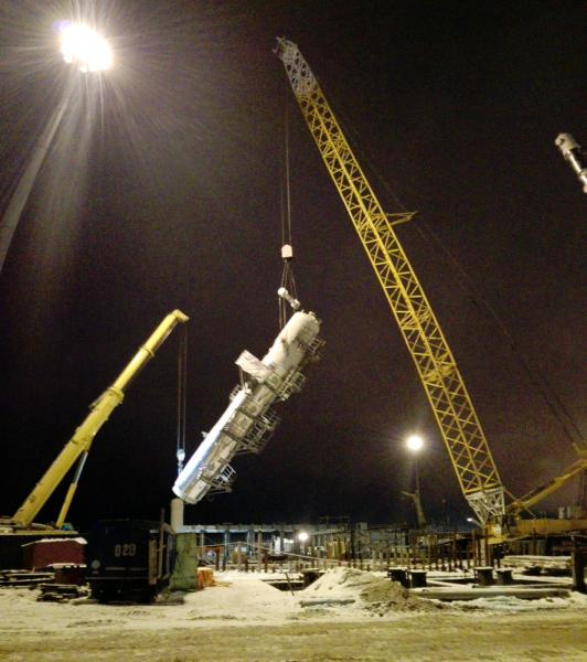 Аренда гусеничного крана 600 тонн,  гусеничный кран 600 тонн,  кран 600 тонн